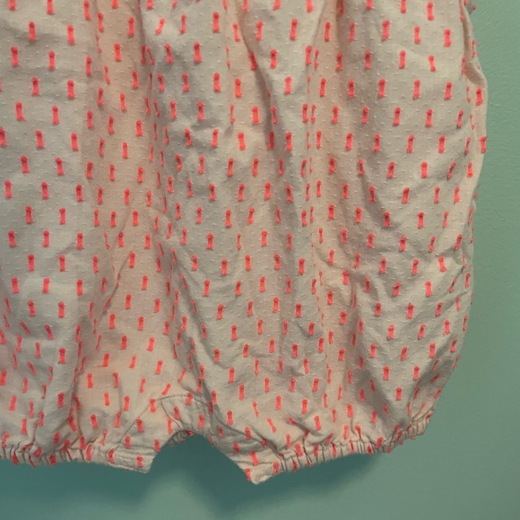 Baby Gap Ruffled Romper - Picture 3 of 7